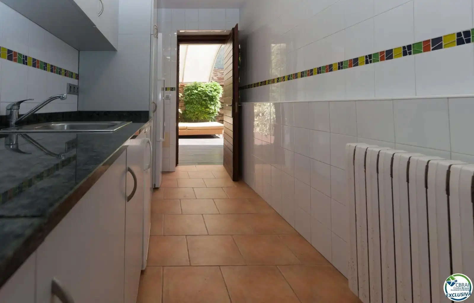 Cuina de Casa o xalet en venda en Roses amb Aire condicionat