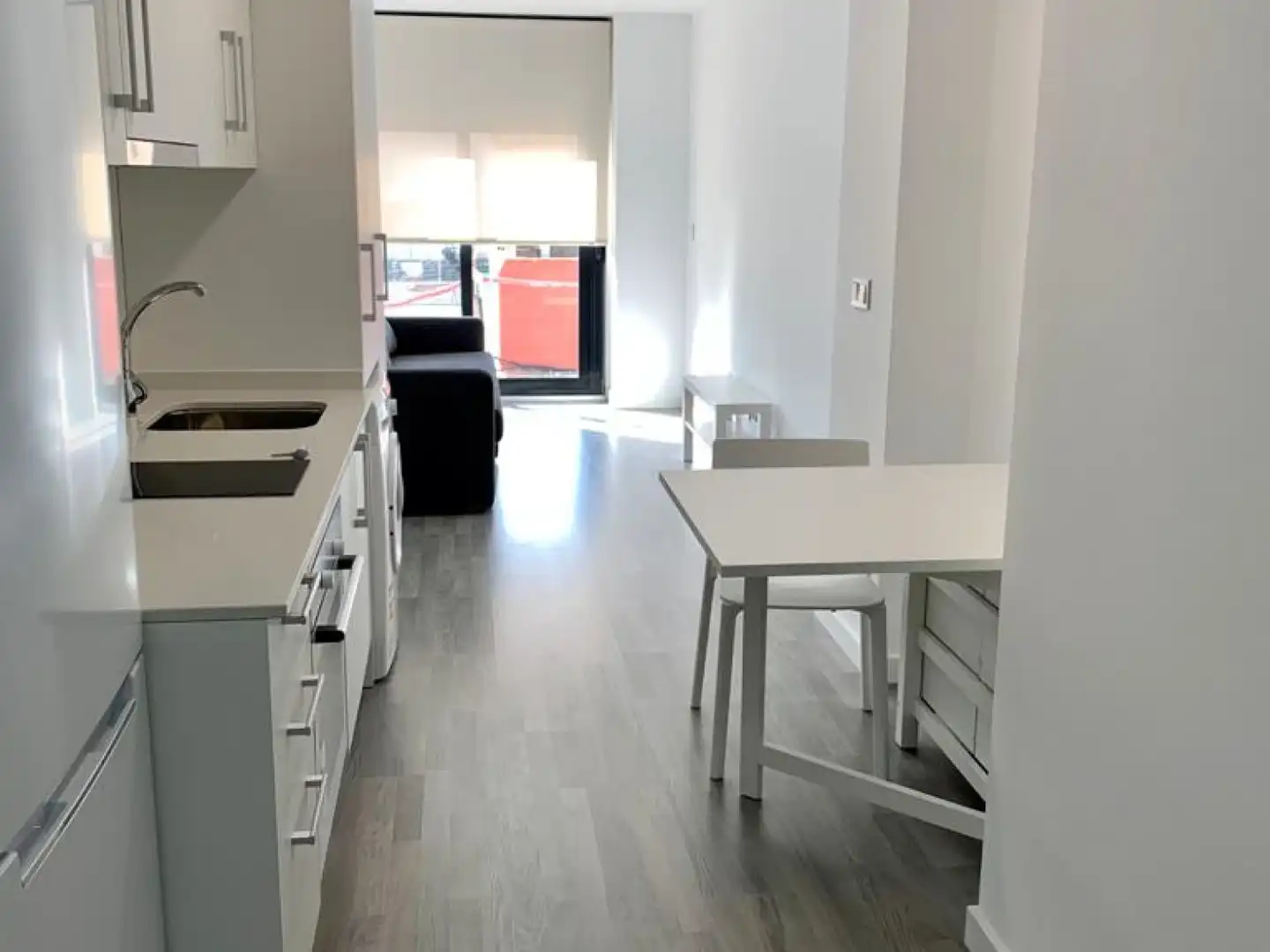 Study for rent in Juan Carlos I