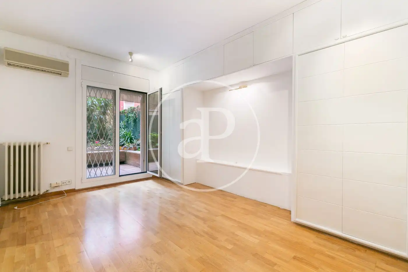 Jardín de Piso de alquiler en Barcelona con Aire acondicionado, Calefacción y Terraza