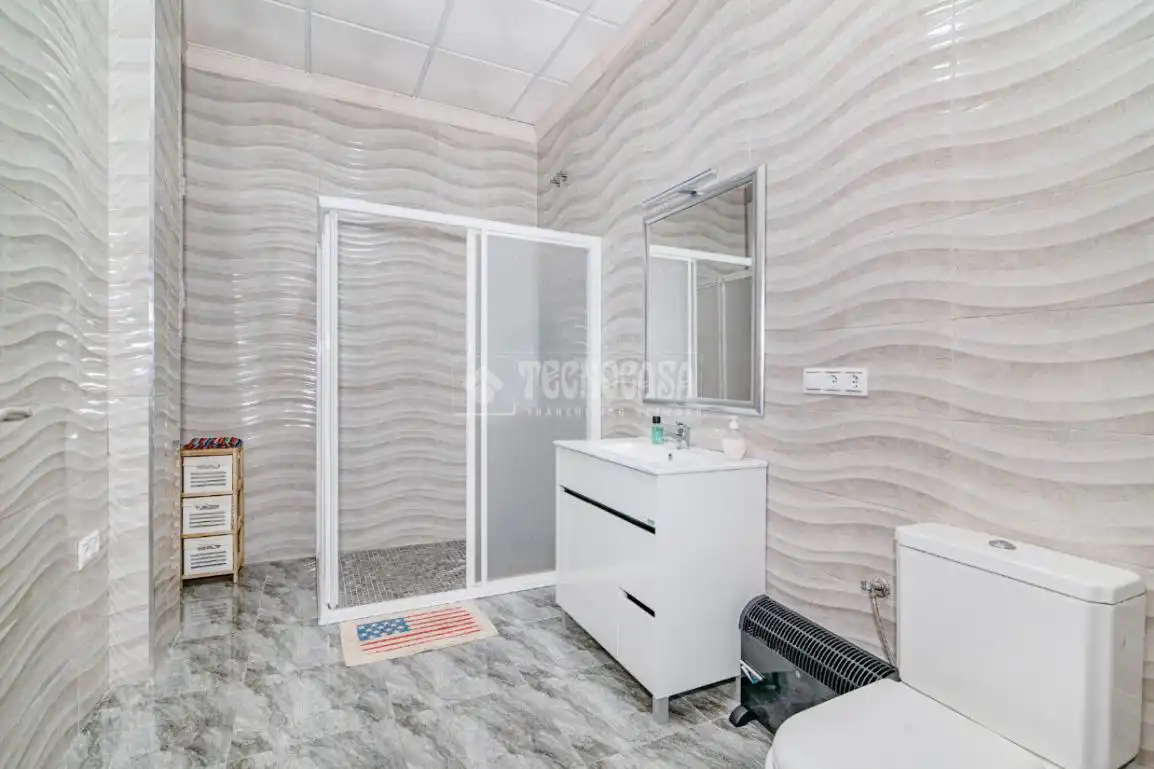 Baño de Casa o chalet en venta en Moriles con Aire acondicionado y Amueblado