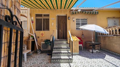 Foto 4 de Casa adosada de alquiler en Nueva Torrevieja, Torrevieja