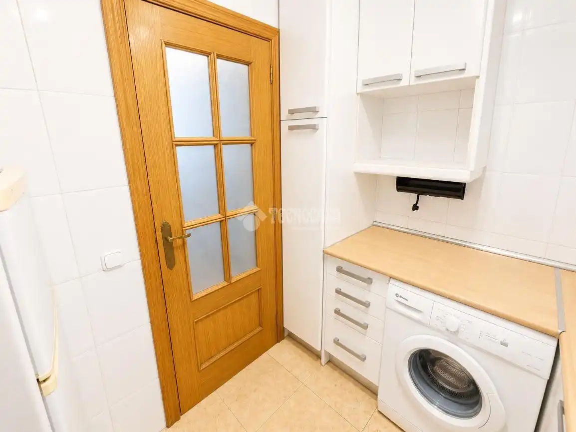 Cocina de Piso en venta en Madrid con Calefacción