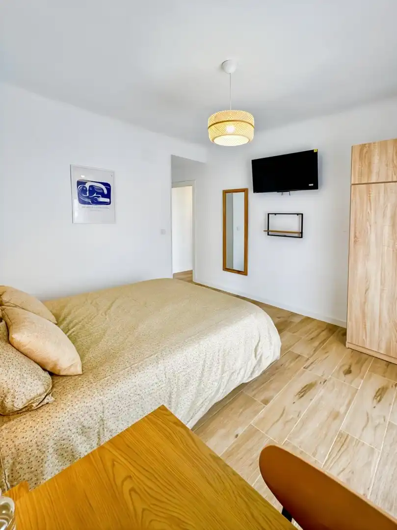 Bedroom of Flat for sale in Benidorm  with Heating, Furnished and Balcony