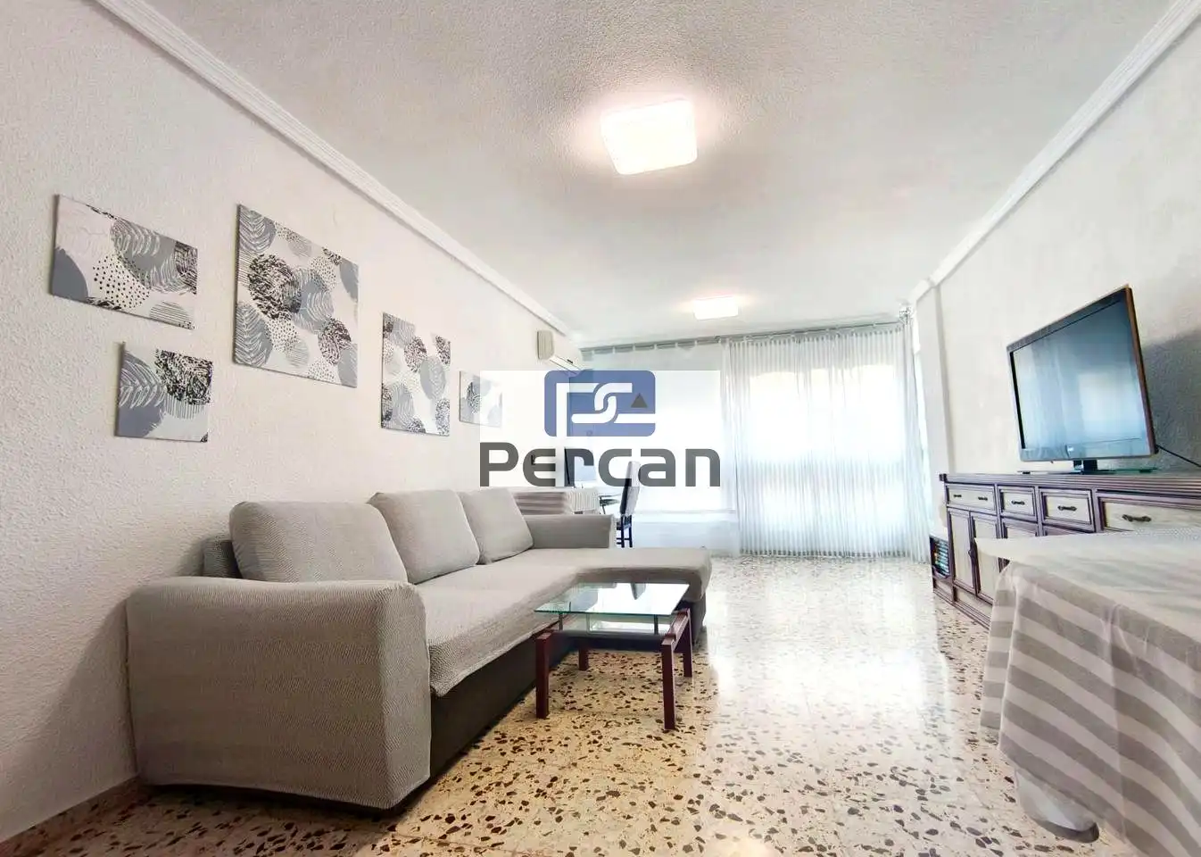 Wohnzimmer von Wohnung zum Verkauf in El Campello mit Klimaanlage und Möbliert