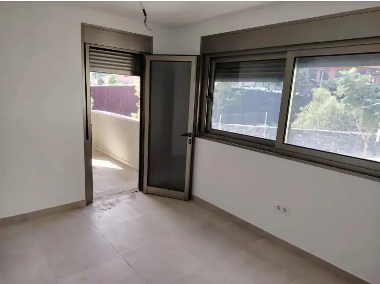 Flat for sale in Santa Cruz de Tenerife  with Air Conditioner, Oven and Balcony
