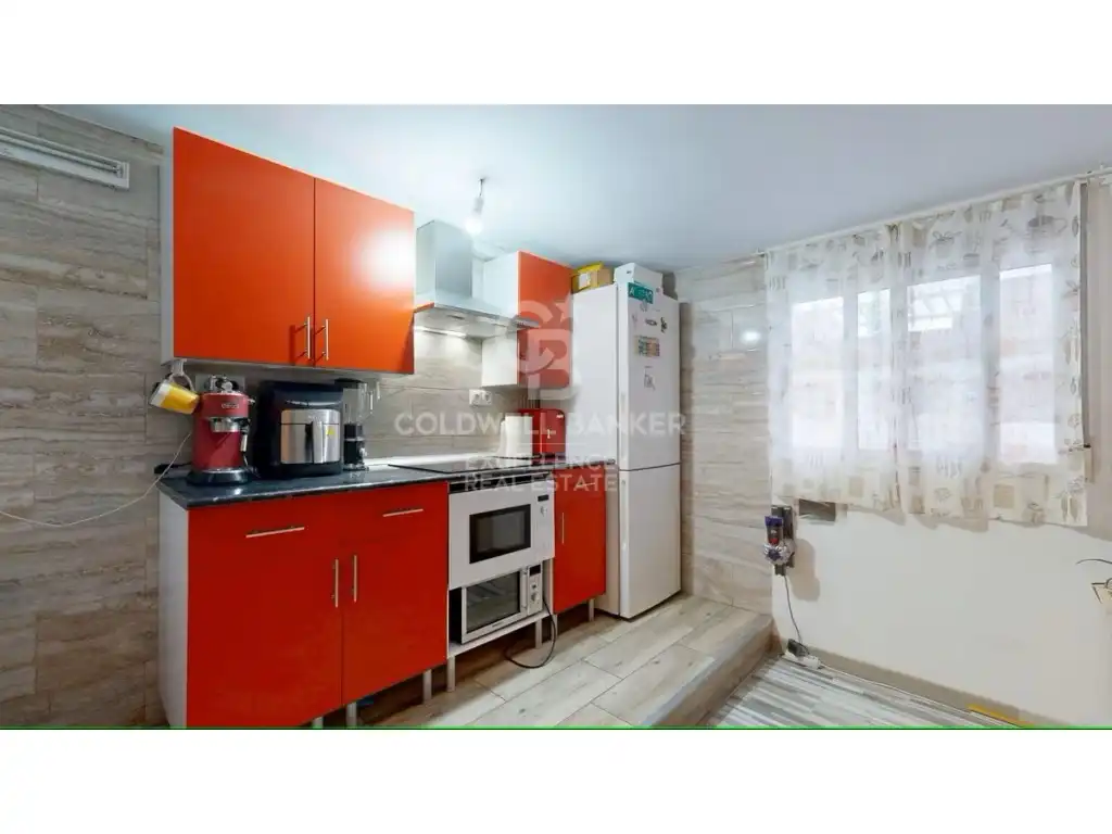 Cocina de Local en venta en Oliva