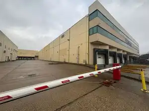 Nave industrial de alquiler en Avenida de la Industria