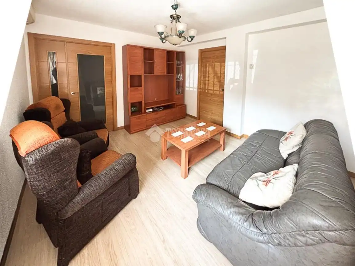Sala de estar de Piso en venta en Madrid con Calefacción, Terraza y Balcón