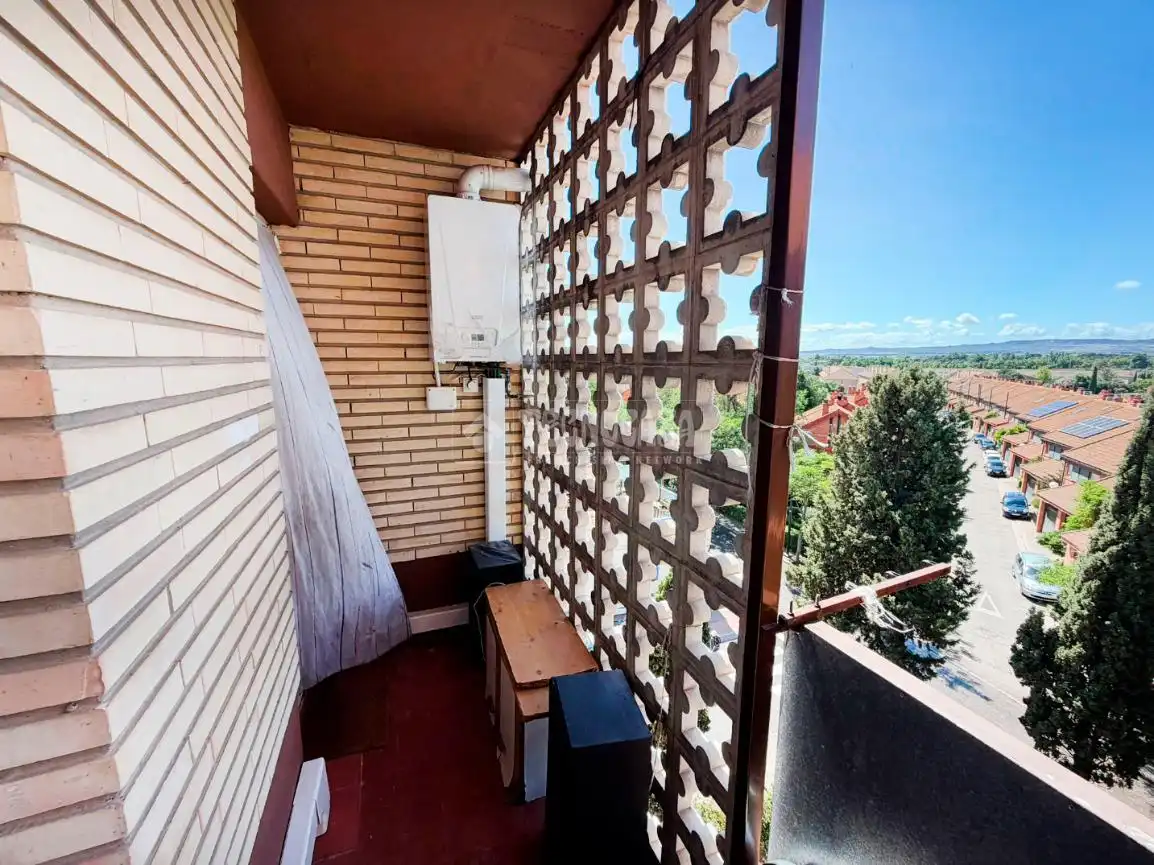 Balcony of Flat for sale in Zaragoza  with Heating and Balcony
