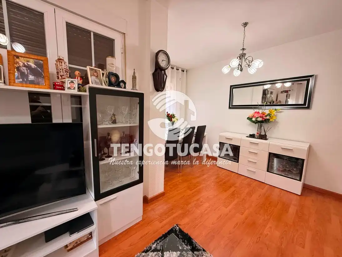 Sala de estar de Casa o chalet en venta en Bargas con Aire acondicionado, Calefacción y Jardín privado