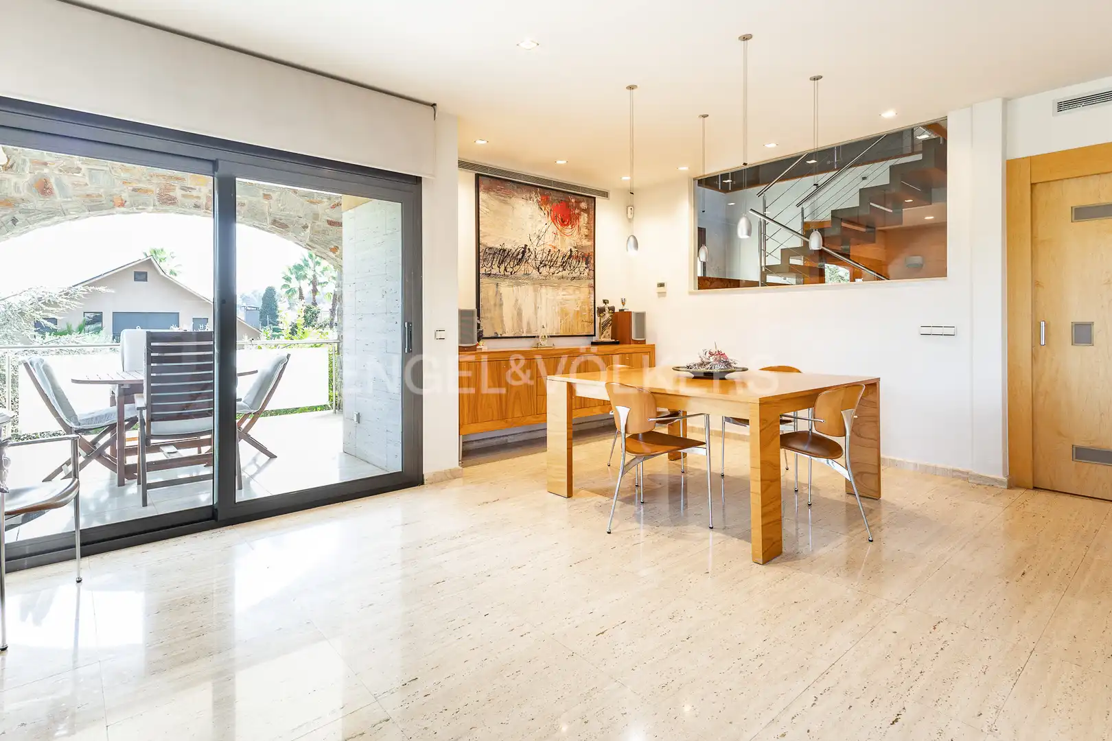 Comedor de Casa o chalet en venta en Canovelles con Aire acondicionado, Calefacción y Jardín privado