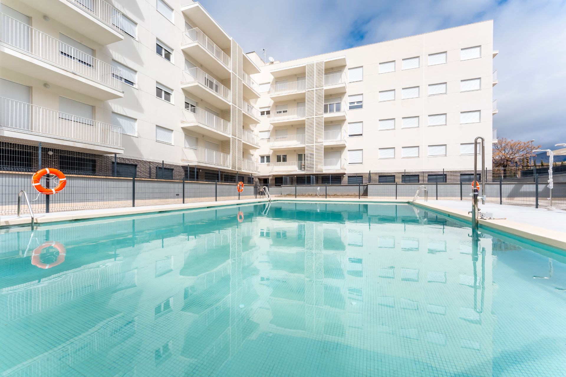 Swimming pool of Flat to rent in  Granada Capital  with Parquet flooring, Terrace and Community pool
