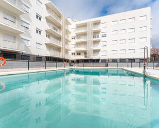Swimming pool of Flat to rent in  Granada Capital  with Parquet flooring, Terrace and Community pool
