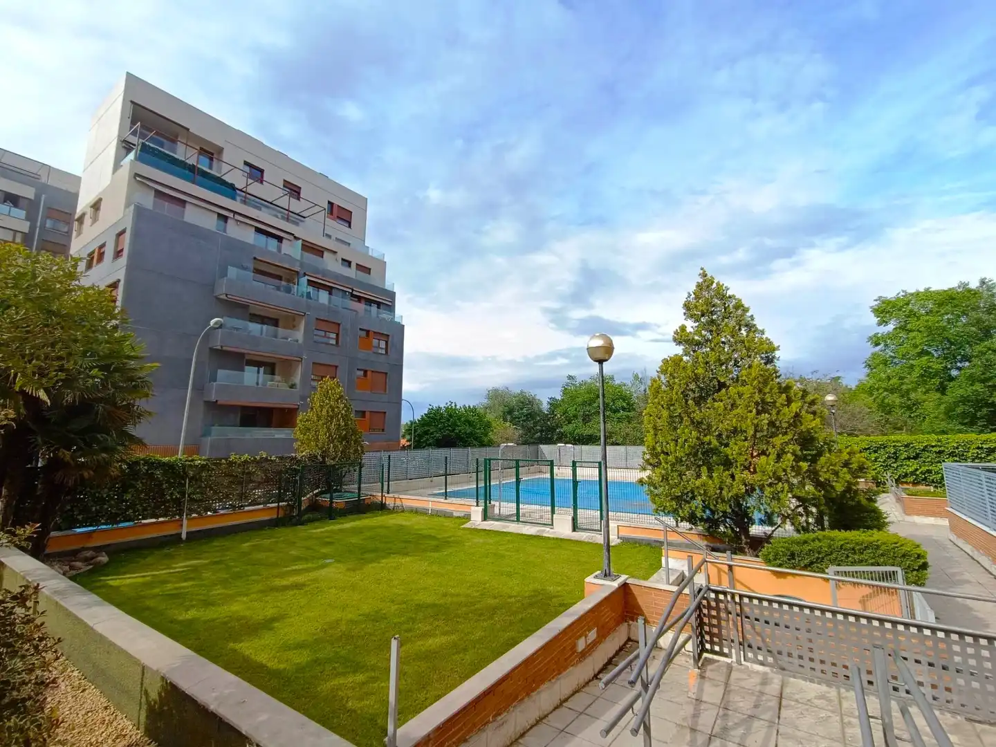 Piscina de Piso en venta en Villaverde