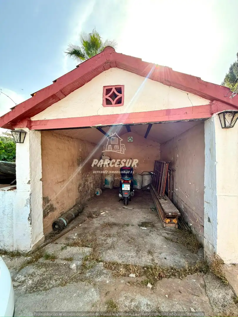 Aparcament de Casa o xalet en venda en Córdoba amb Traster i Piscina