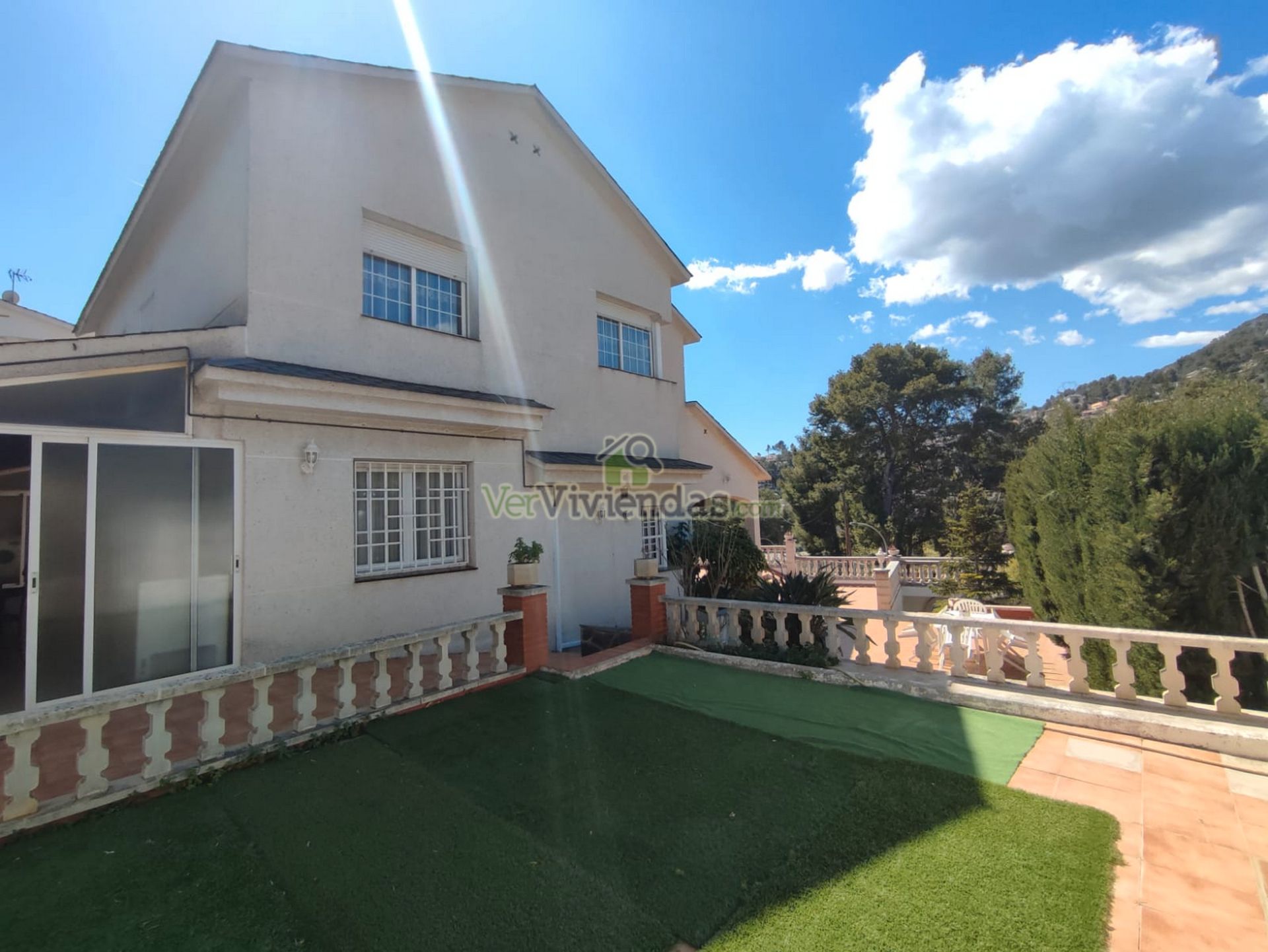 Jardí de Casa o xalet en venda en Vallirana amb Aire condicionat, Calefacció i Jardí privat