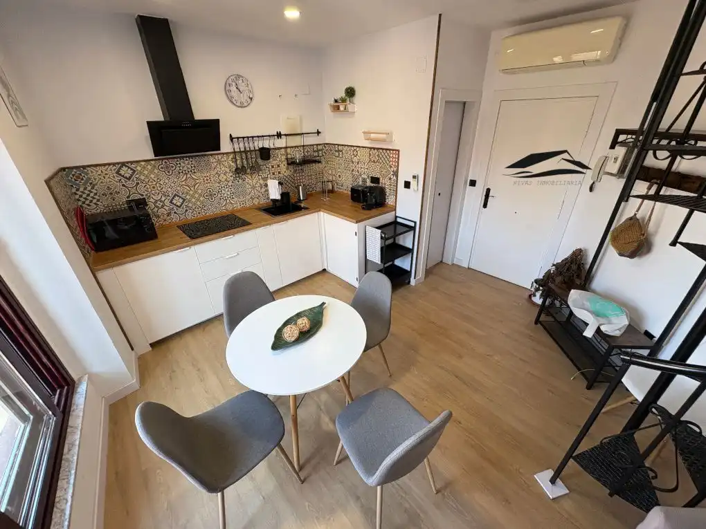 Kitchen of Duplexes for rent in Salamanca  with Air Conditioner, Heating and Furnished