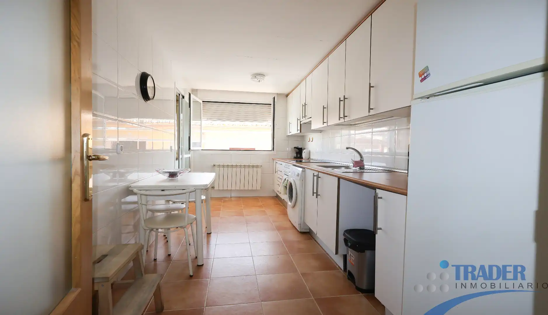Cocina de Piso en venta en Camarena con Jardín privado, Terraza y Trastero