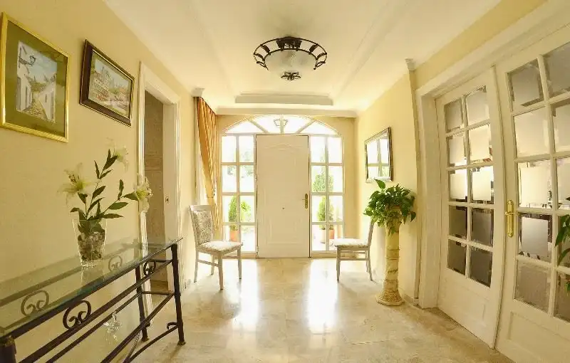 Casa o xalet en venda en Alhaurín de la Torre amb Aire condicionat, Calefacció i Jardí privat