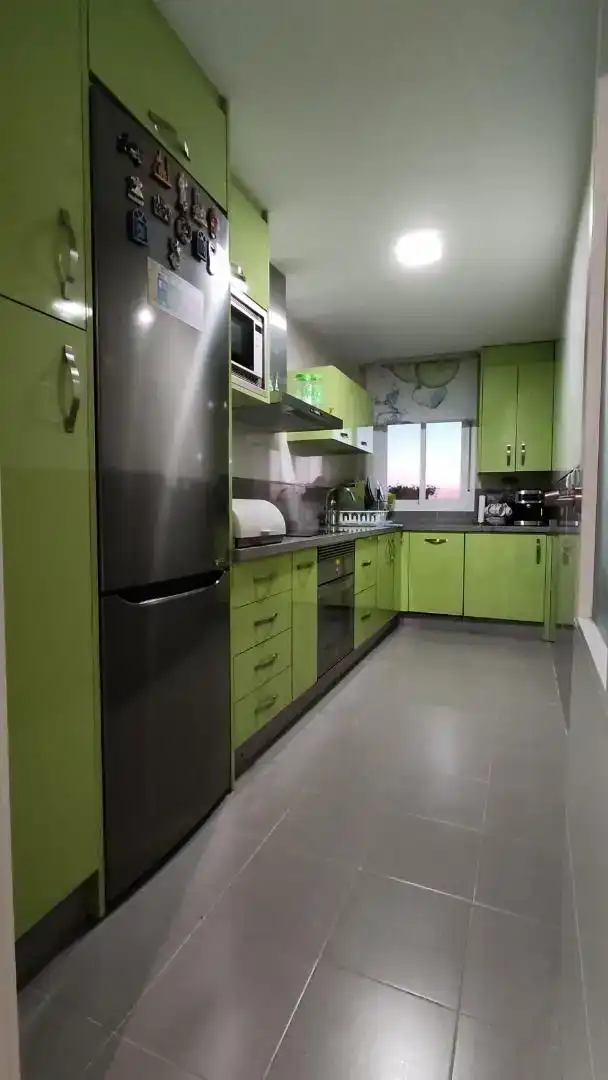 Cocina de Piso en venta en Lucena con Aire acondicionado, Piscina y Balcón