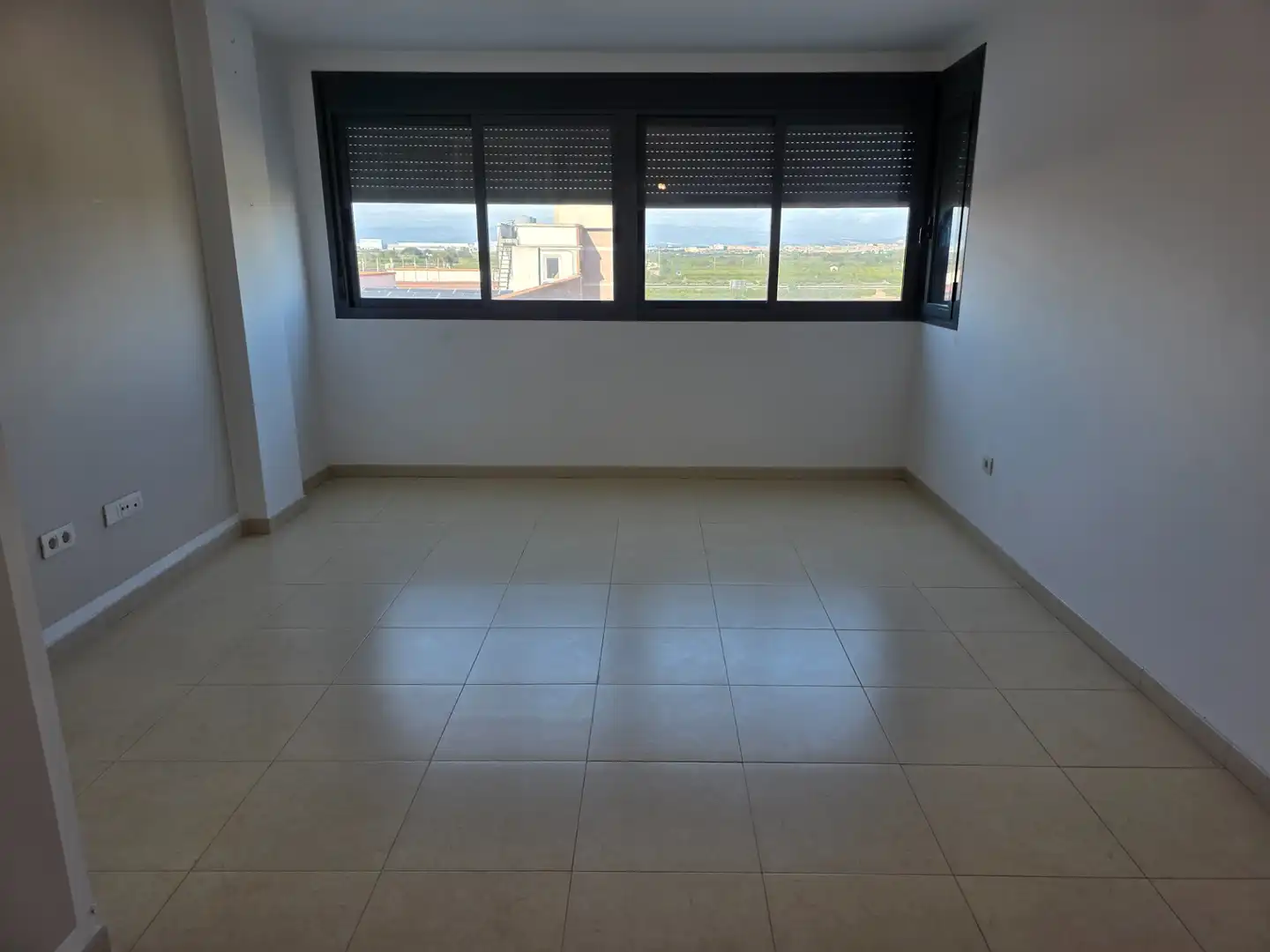 Sala d'estar de Pis en venda en Burriana / Borriana amb Traster, Moblat i Piscina comunitària