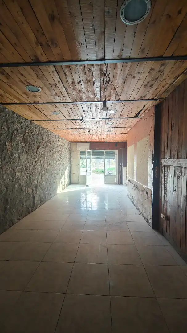 Commercial properties for rent in Manresa