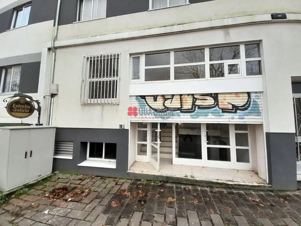 Local comercial de lloguer a Ensanche - Sar