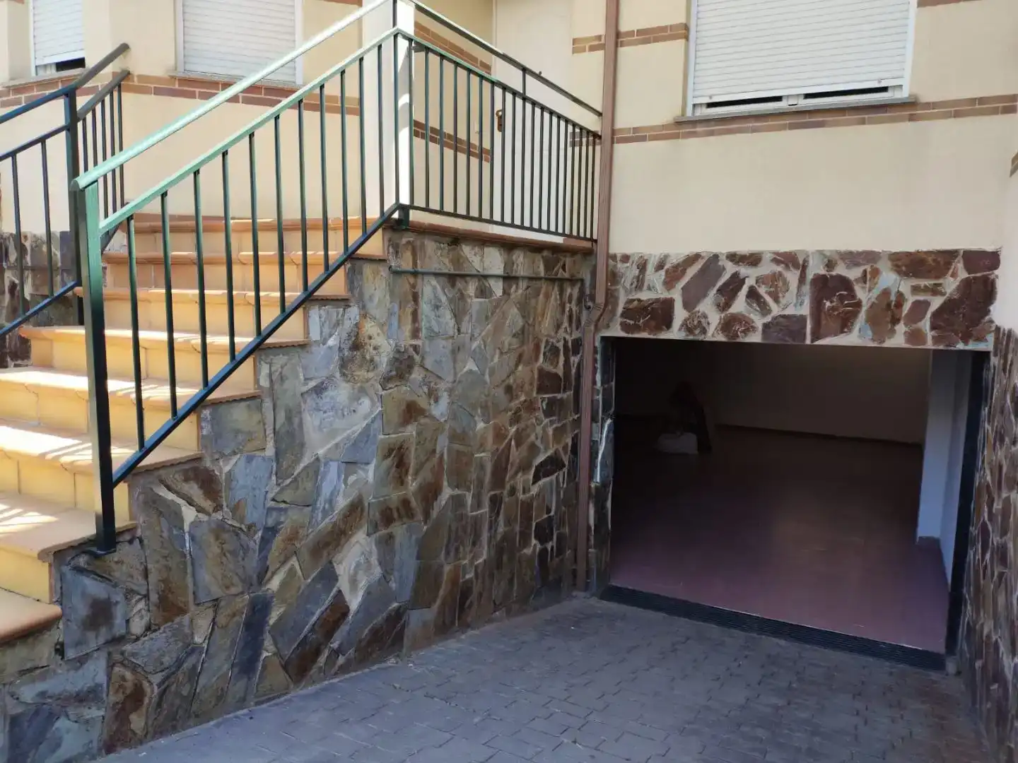 Casa o chalet en venta en Ávila con Jardín privado, Parquet y Balcón