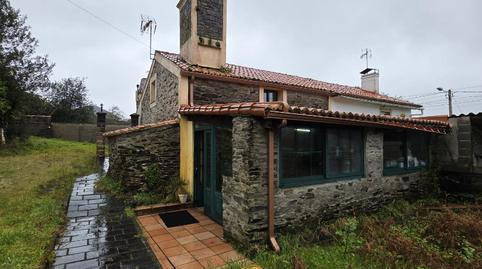 Foto 2 de Casa adosada en venta en Sedes - Pedroso - Doso, Narón