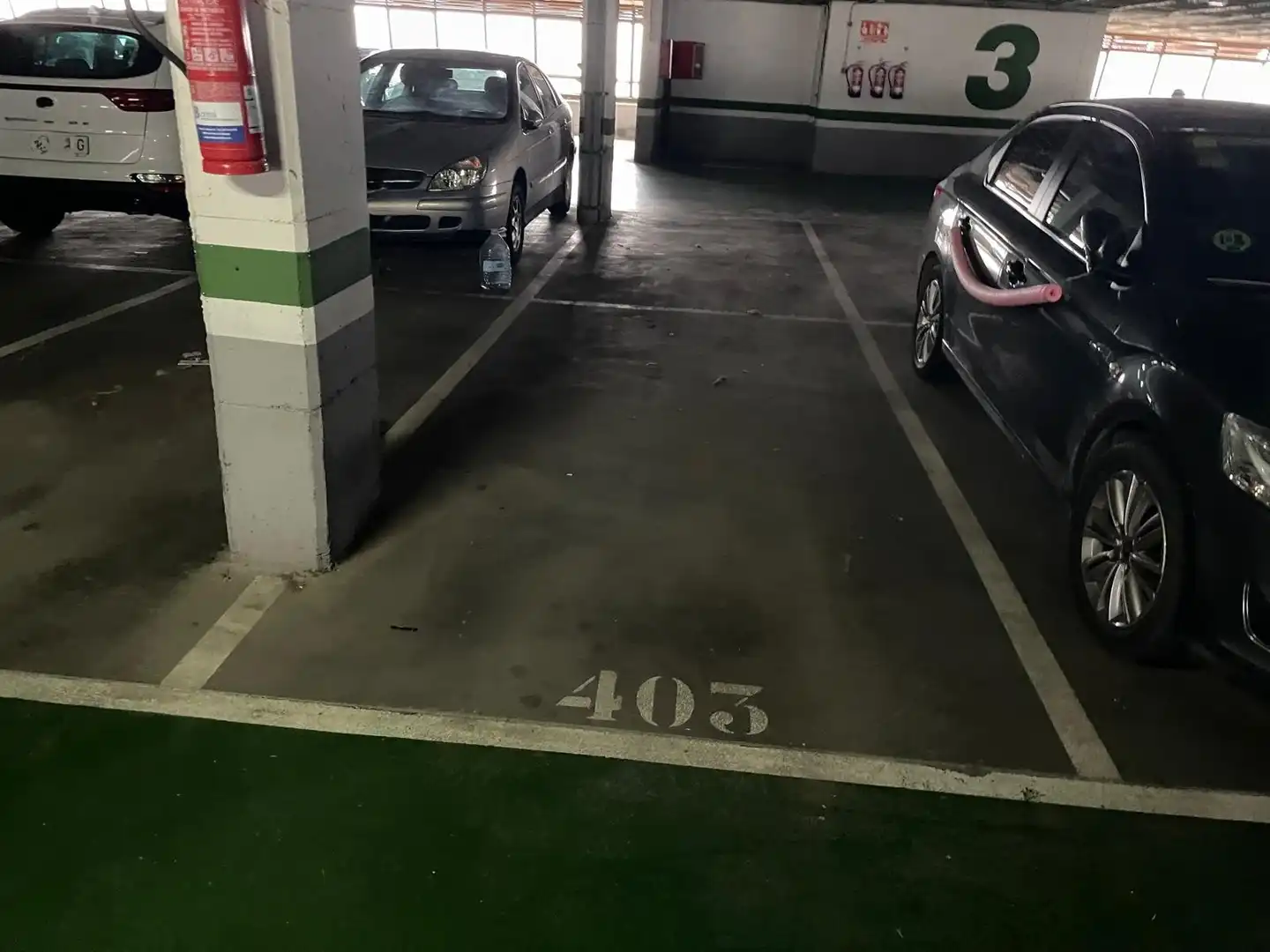 Aparcament de Garatge en venda en Cornellà de Llobregat