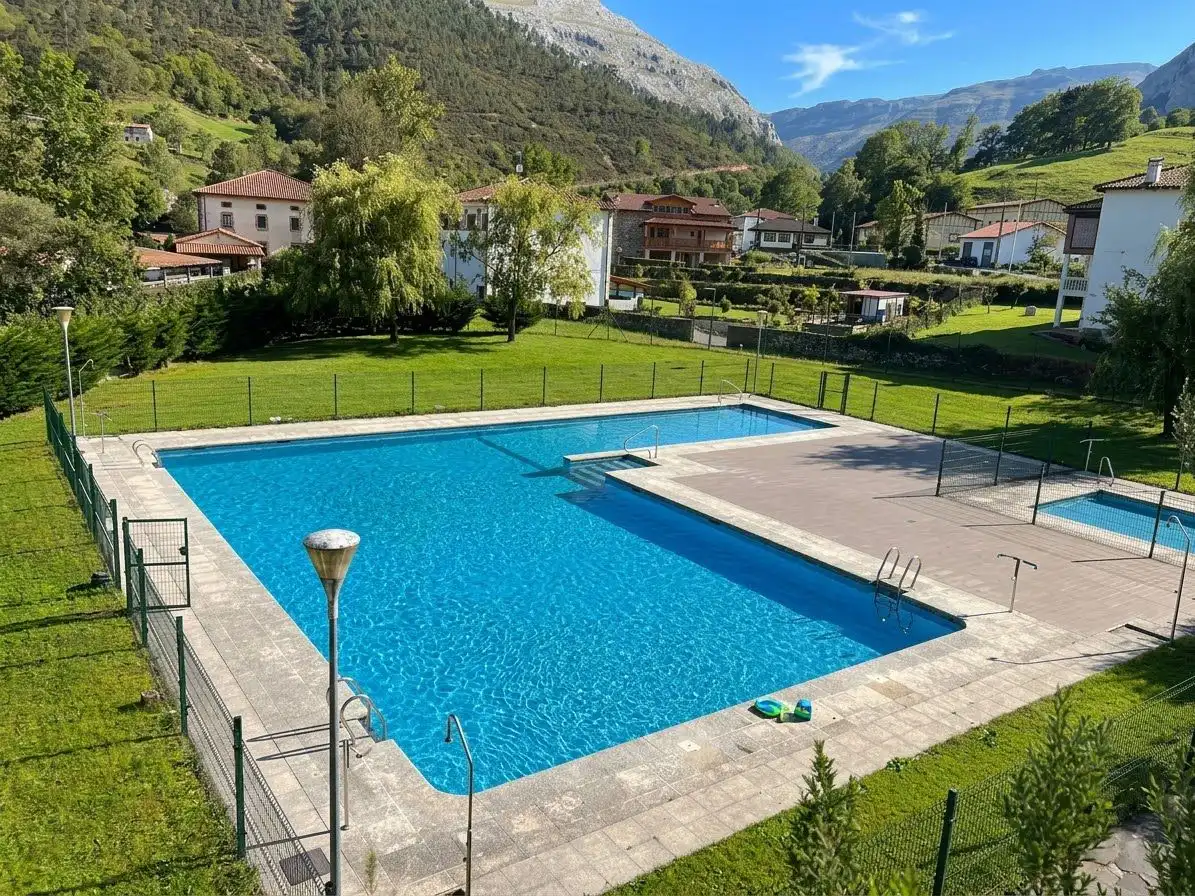 Chalet con piscina en venta en de la Atalaya, imagen 17