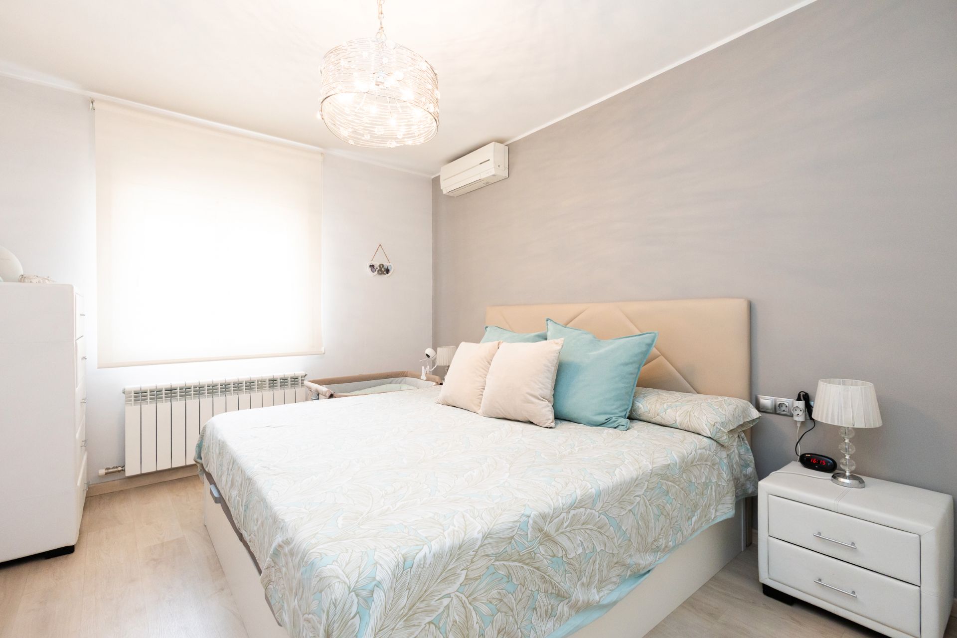Bedroom of Flat for sale in Viladecans  with Air Conditioner, Heating and Parquet flooring