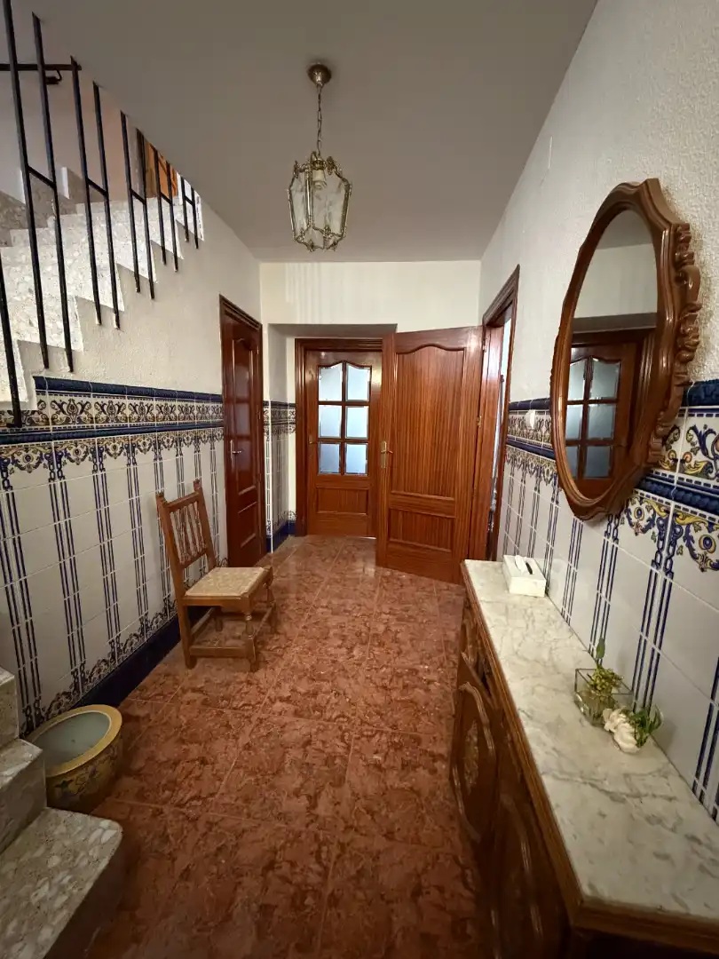 Houses for sale in Úbeda  with Terrace, Storage room and Balcony