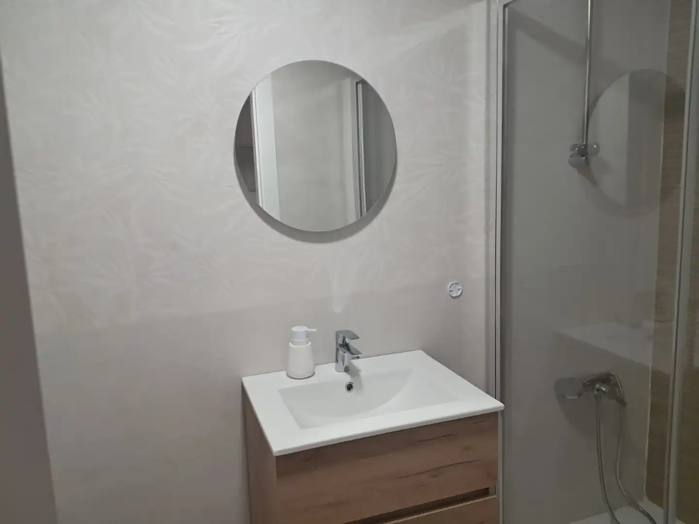 Bany de Apartament de lloguer en Torrox amb Aire condicionat, Calefacció i Terrassa
