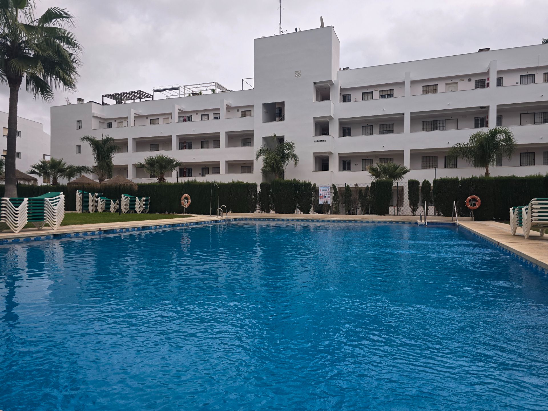 Piscina de Apartament en venda en Mijas amb Terrassa, Forn i Piscina comunitària