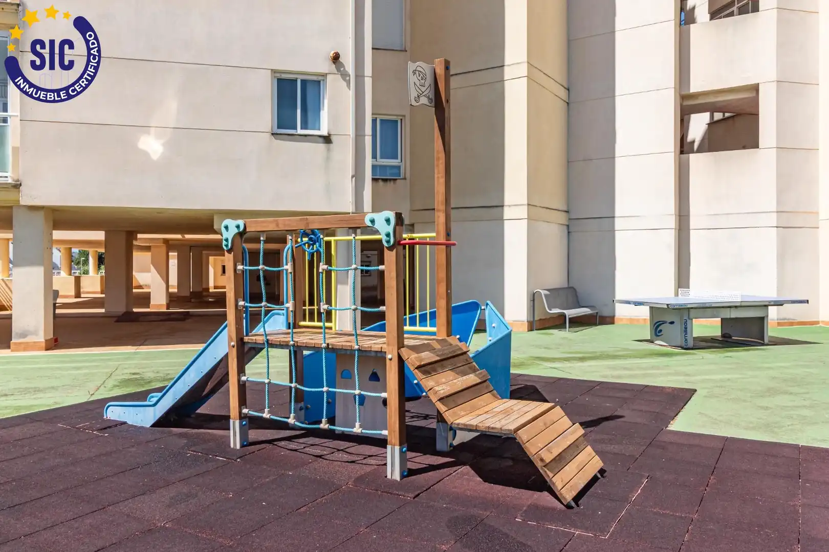 Terrassa de Apartament en venda en Peñíscola / Peníscola amb Terrassa, Moblat i Piscina comunitària