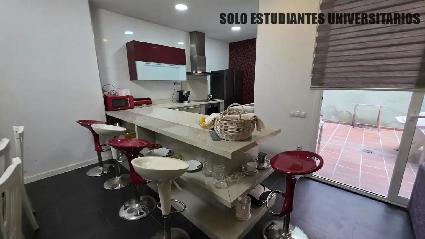 Cocina de Planta baja para compartir en Terrassa con Aire acondicionado, Calefacción y Terraza