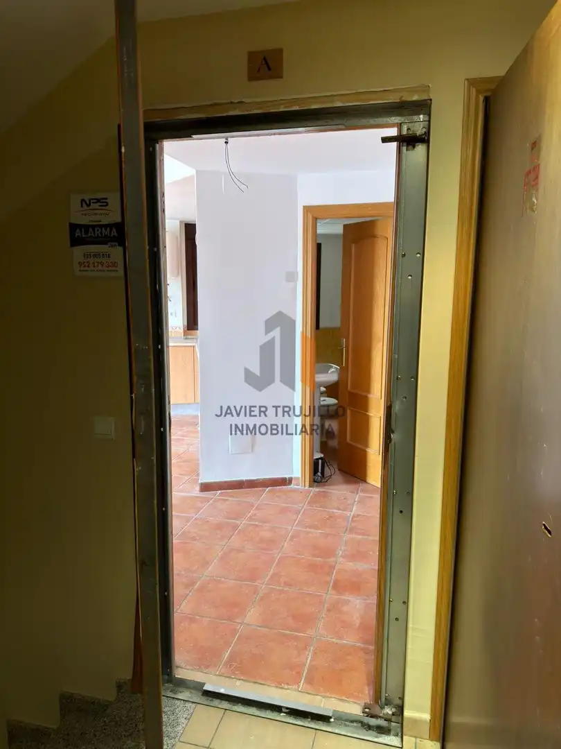 Wohnung zum Verkauf in Alcaucín mit Klimaanlage, Heizung und Terrasse