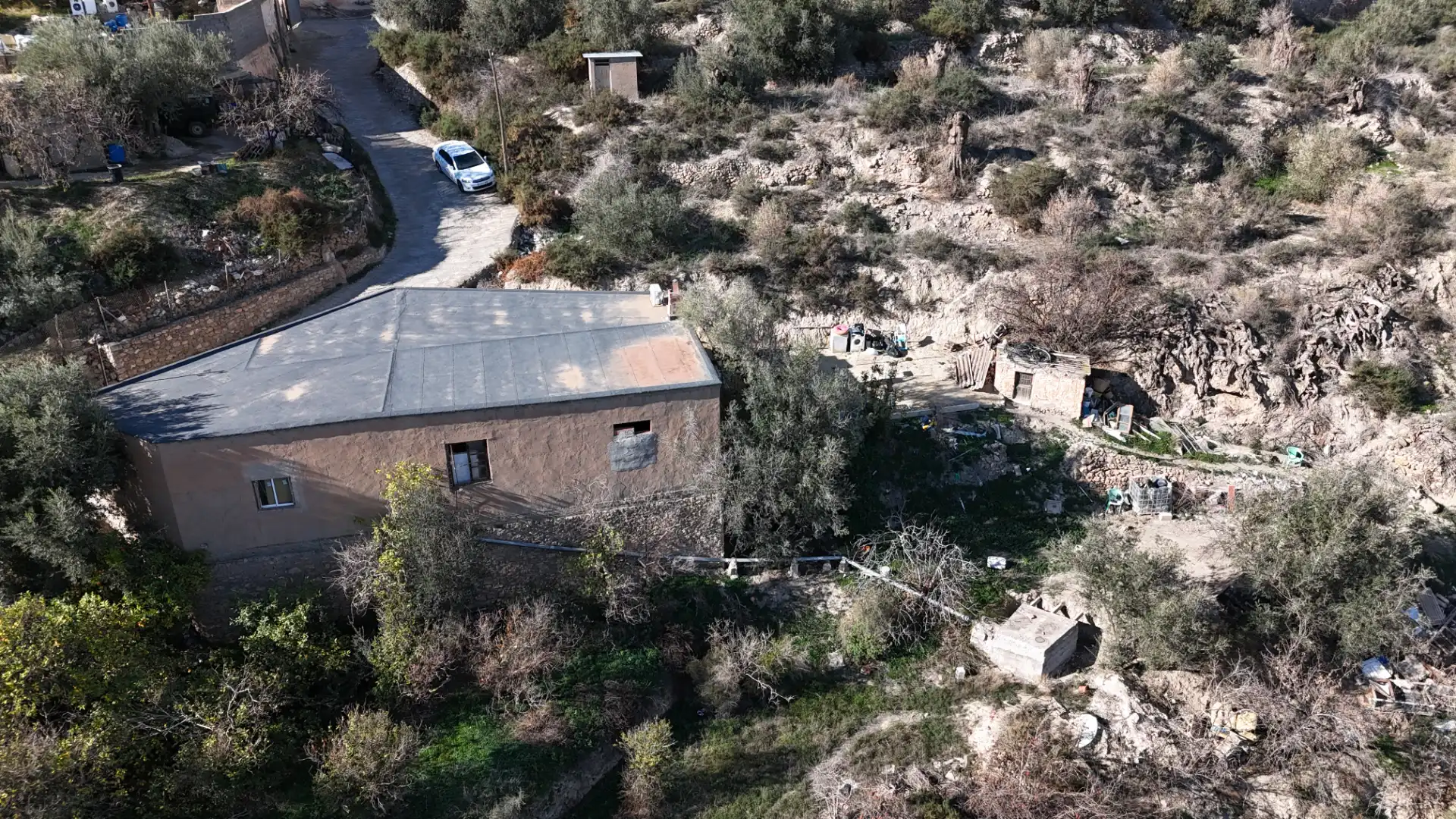 Finca rústica en venda en Instinción amb Aire condicionat, Jardí privat i Traster
