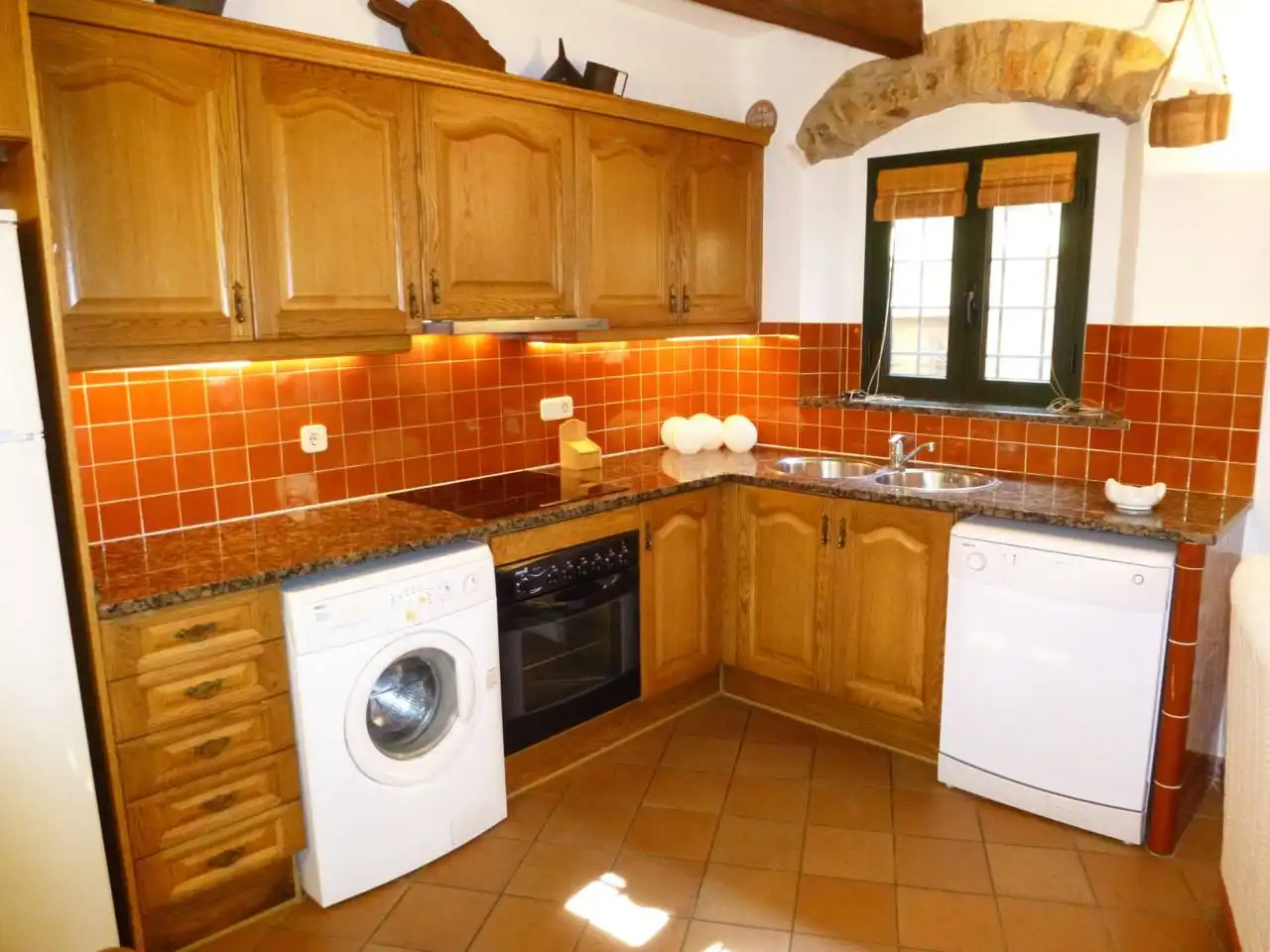 Kitchen of Apartments for rent in Palau-sator  with Air Conditioner, Heating and Furnished