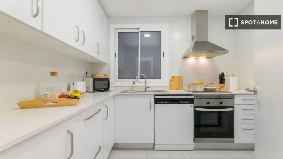 Kitchen of Flat for share in Barcelona  with Air Conditioner, Heating and Terrace