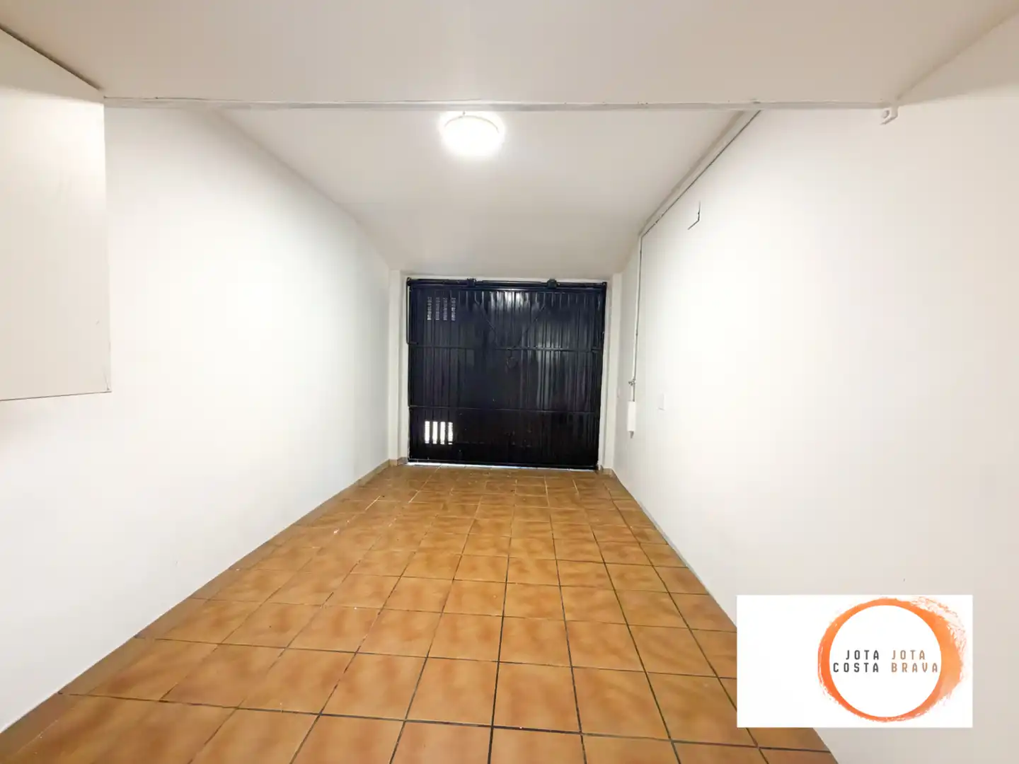 Einfamilien-Reihenhaus zum Verkauf in Tordera mit Heizung, Privatgarten und Parkett