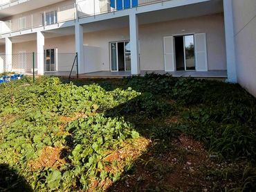 Erdgeschosswohnung mit Garten zum Verkauf in Calle Pintor Miquel Vives