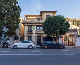 Exterior view of House or chalet for sale in  Granada Capital  with Terrace, Swimming Pool and Balcony