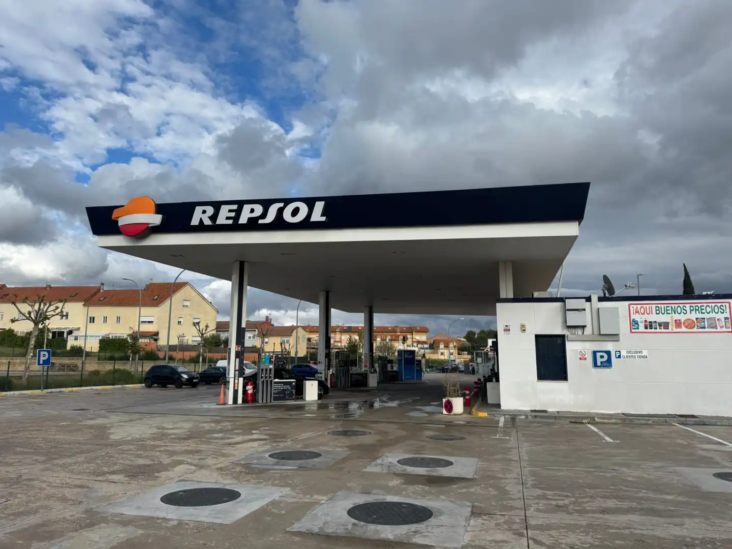 Casa o xalet en venda en Pioz amb Calefacció, Jardí privat i Moblat