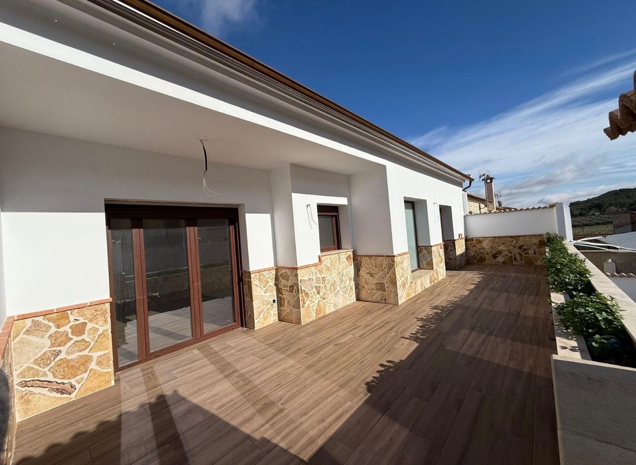 Terrace of House or chalet for sale in Humilladero  with Air Conditioner, Heating and Private garden