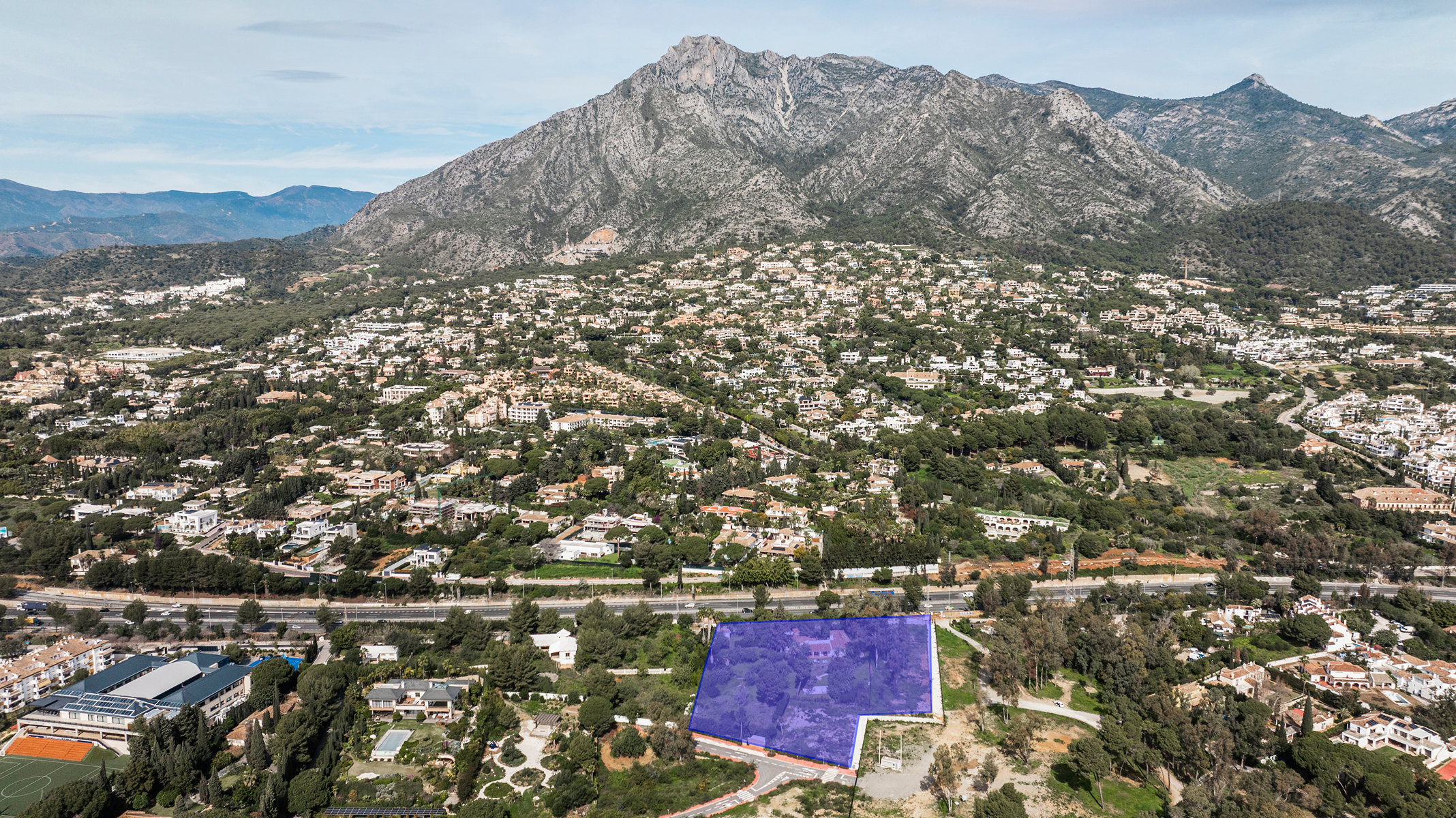 Vista exterior de Residencial en venda en Marbella