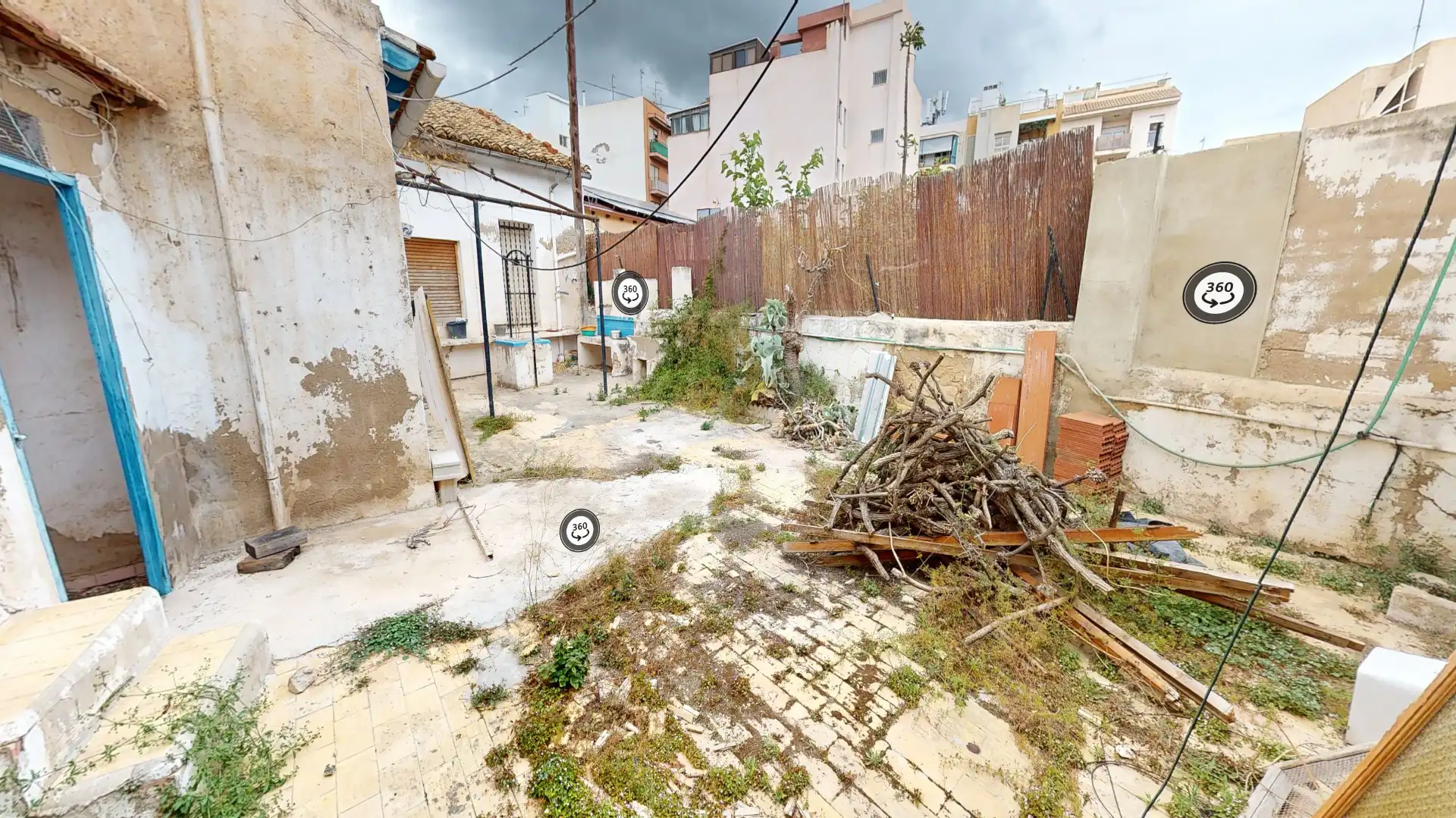 Houses for sale in El Campello  with Private garden