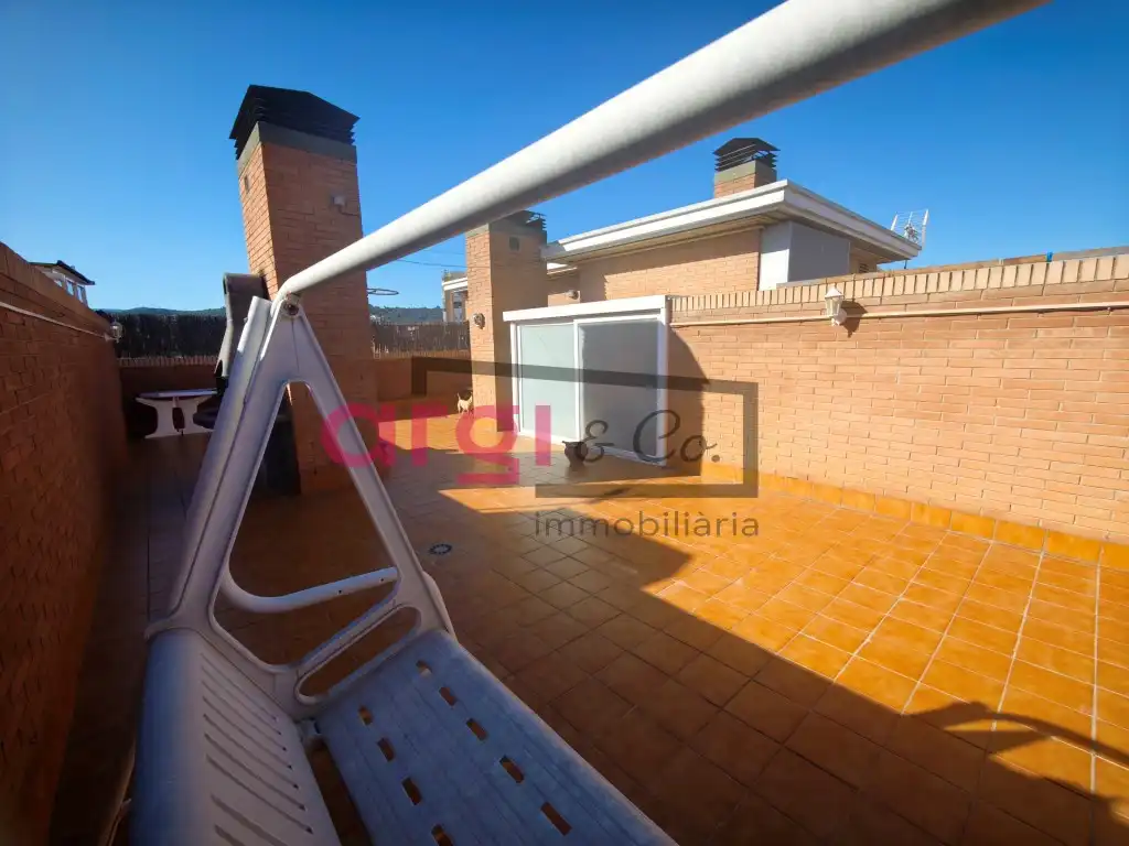 Terraza de Ático en venta en Viladecans con Terraza y Balcón