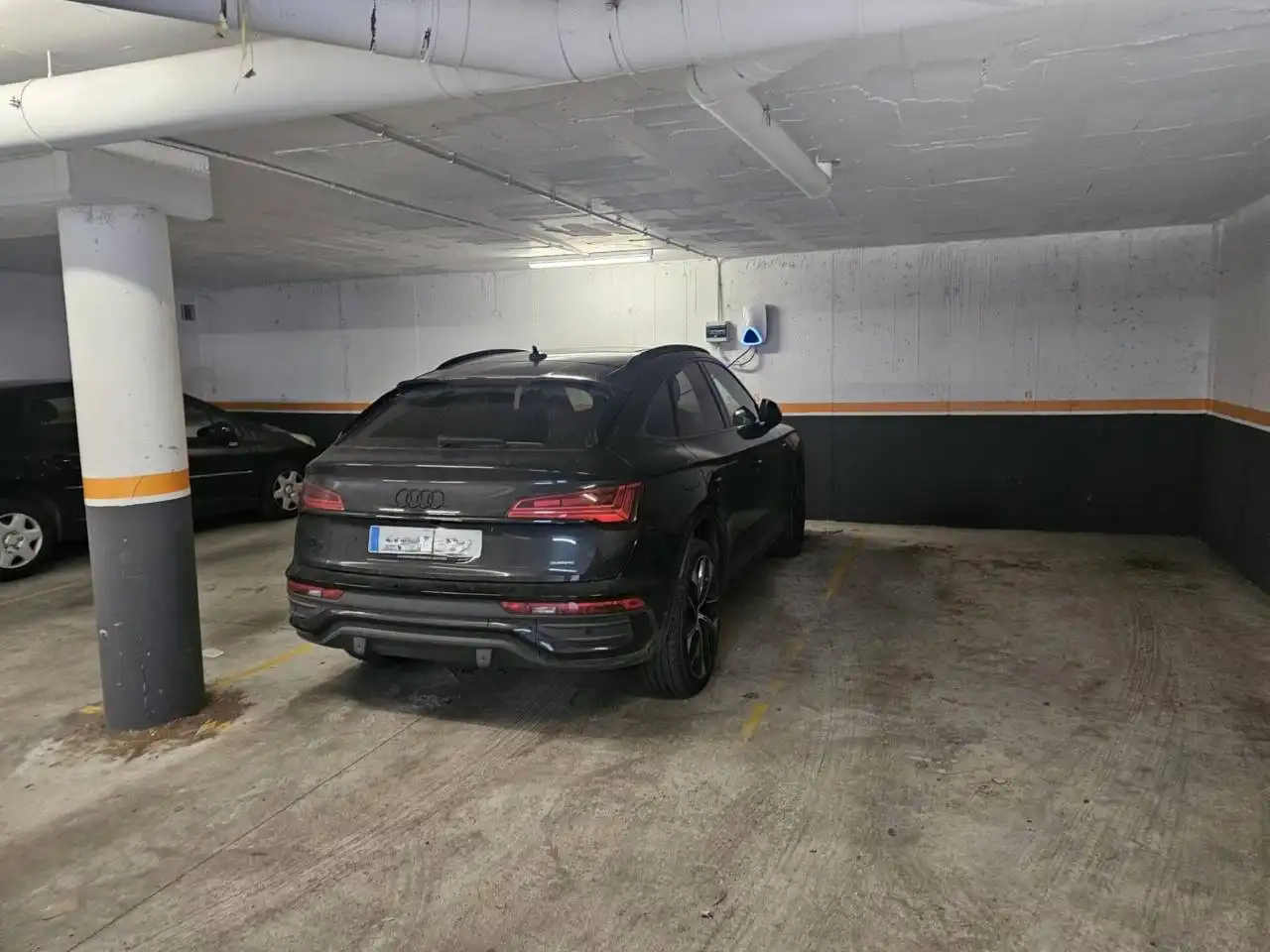 Parkplatz von Maisonette zum Verkauf in Viladecavalls mit Klimaanlage, Heizung und Terrasse